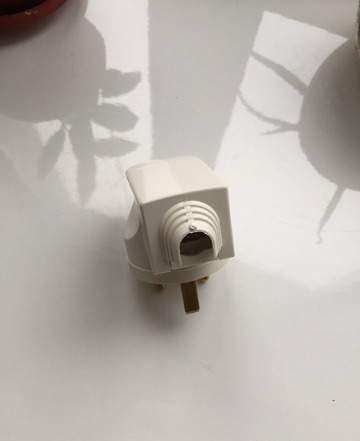 Legrand вилка силовая