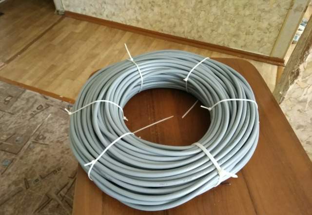 Кабель multiflex 512-PUR 7G0,75 GR