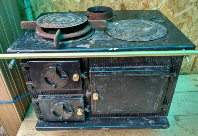 Печка дровяная jotul