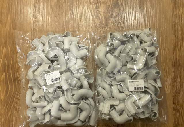 DKC / дкс Колено открывающееся, 90 град. IP40 16мм