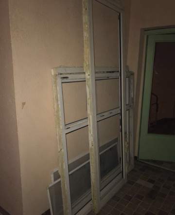 Окно и балкон пластиковые бу самовывоз)