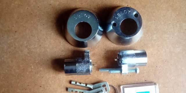 Замок Abloy E4190 Финляндия врезной для двери