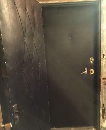 Дверь металлическая, дверь деревянная входная