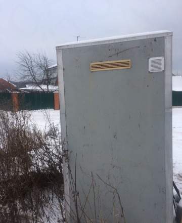 Утеплённая туалетная кабинка