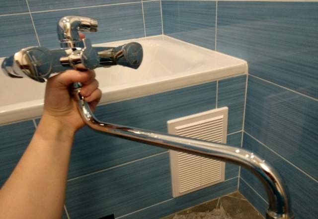 Универсальный смеситель Grohe Costa б/у