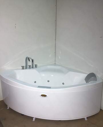 Джакузи ванна новая Jacuzzi UMA