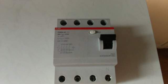 Узо 4-полюсное (ABB) FH204 63A 30mA. Новое