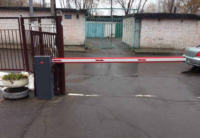 Комплект шлагбаума moovi60 KIT со стрелой 6,4 м