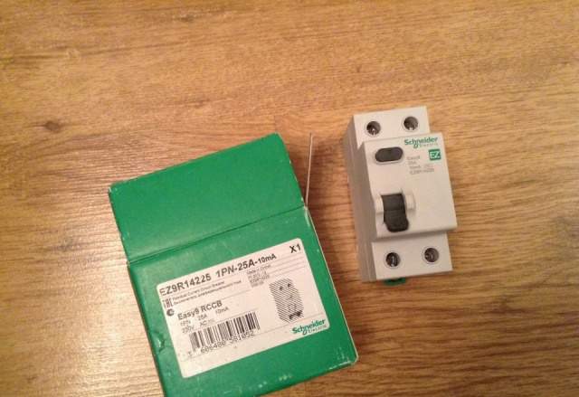 Узо Acti9 1PN 25A 10mA AC Schneider Electr