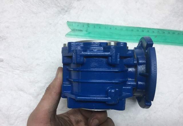 Редукторы Spaggiari Trasmissioni SW 040