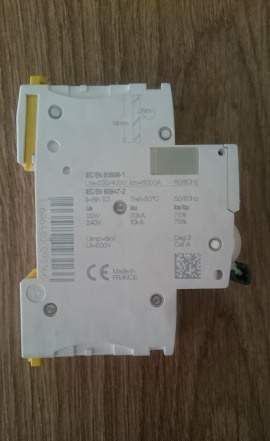 Автоматический выключатель Schneider Electric