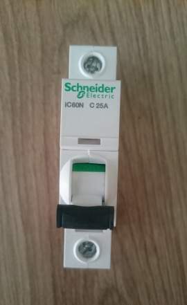 Автоматический выключатель Schneider Electric