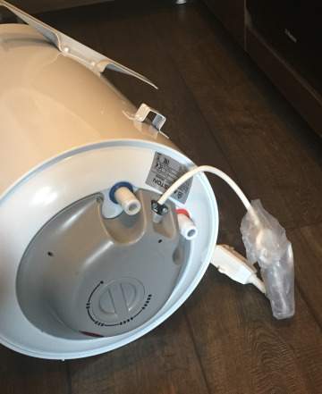 Водонагреватель Ariston ABS PRO R30 slim