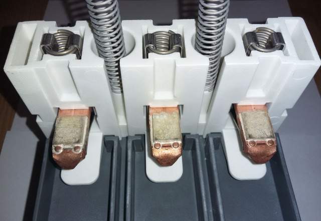 ABB Контактор 300A