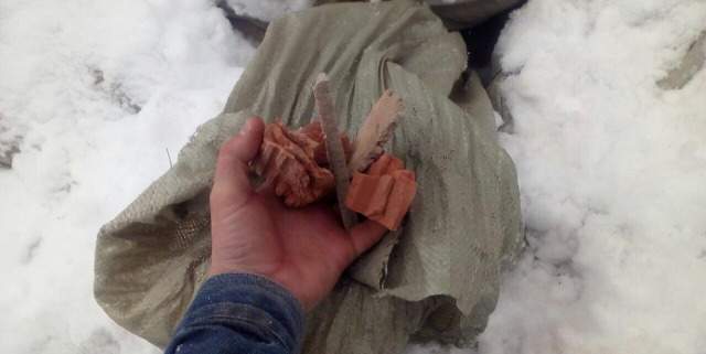 Керамзит, колотый кирпич, куски бетона