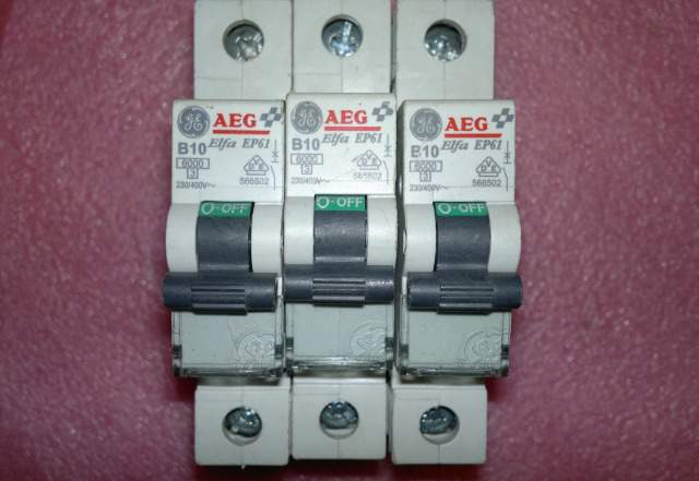 Автоматические выключатели от 10 Ам. до 125 Ам